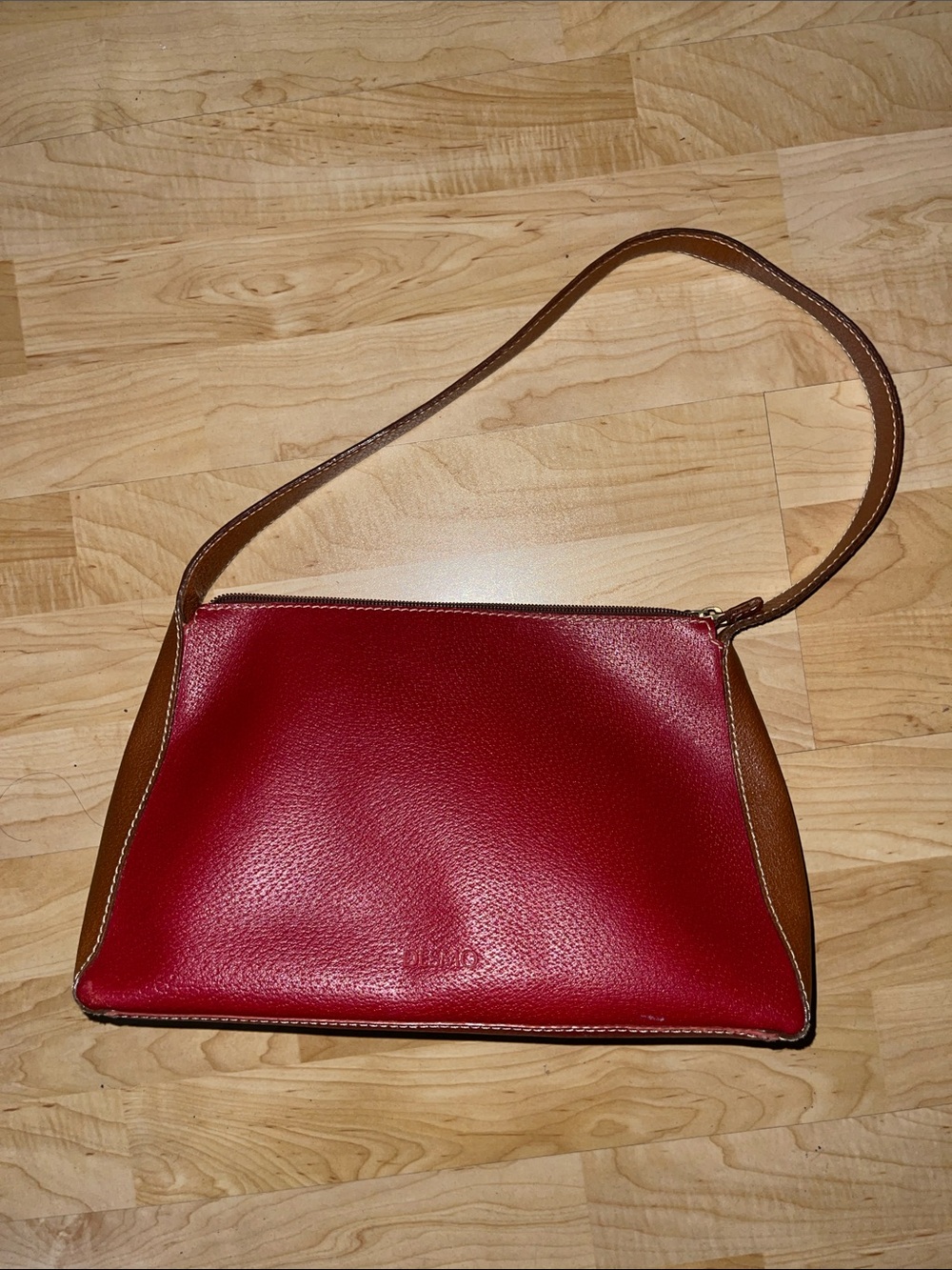 Desmo Shoulder Bag